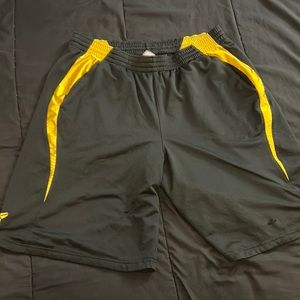 Nike: Kobe Mens Athletic Basketball Shorts